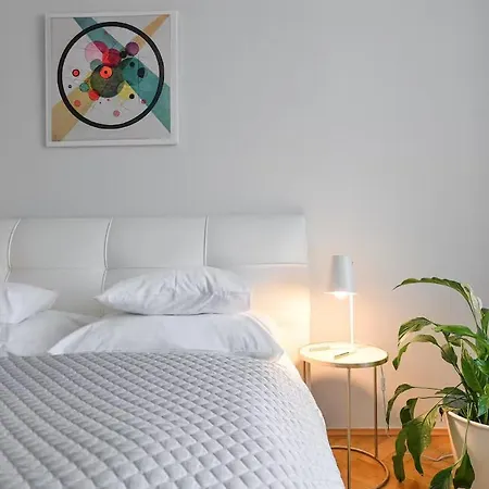 Harmonia - 2 Spalne Daire Bratislava